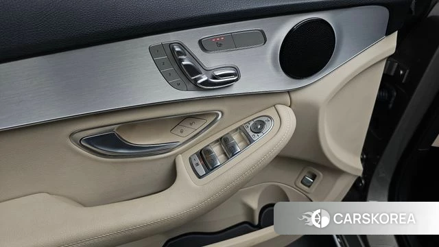 Mercedes-Benz C-Class W205 id 4245405 из Кореи 7
