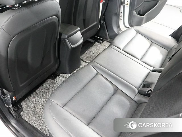 Hyundai The New Avante AD id 3942809 из Кореи 7