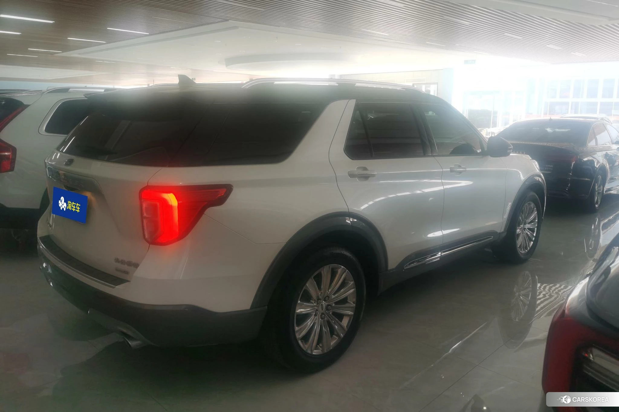 Ford Explorer id 4454304 из Китая 7