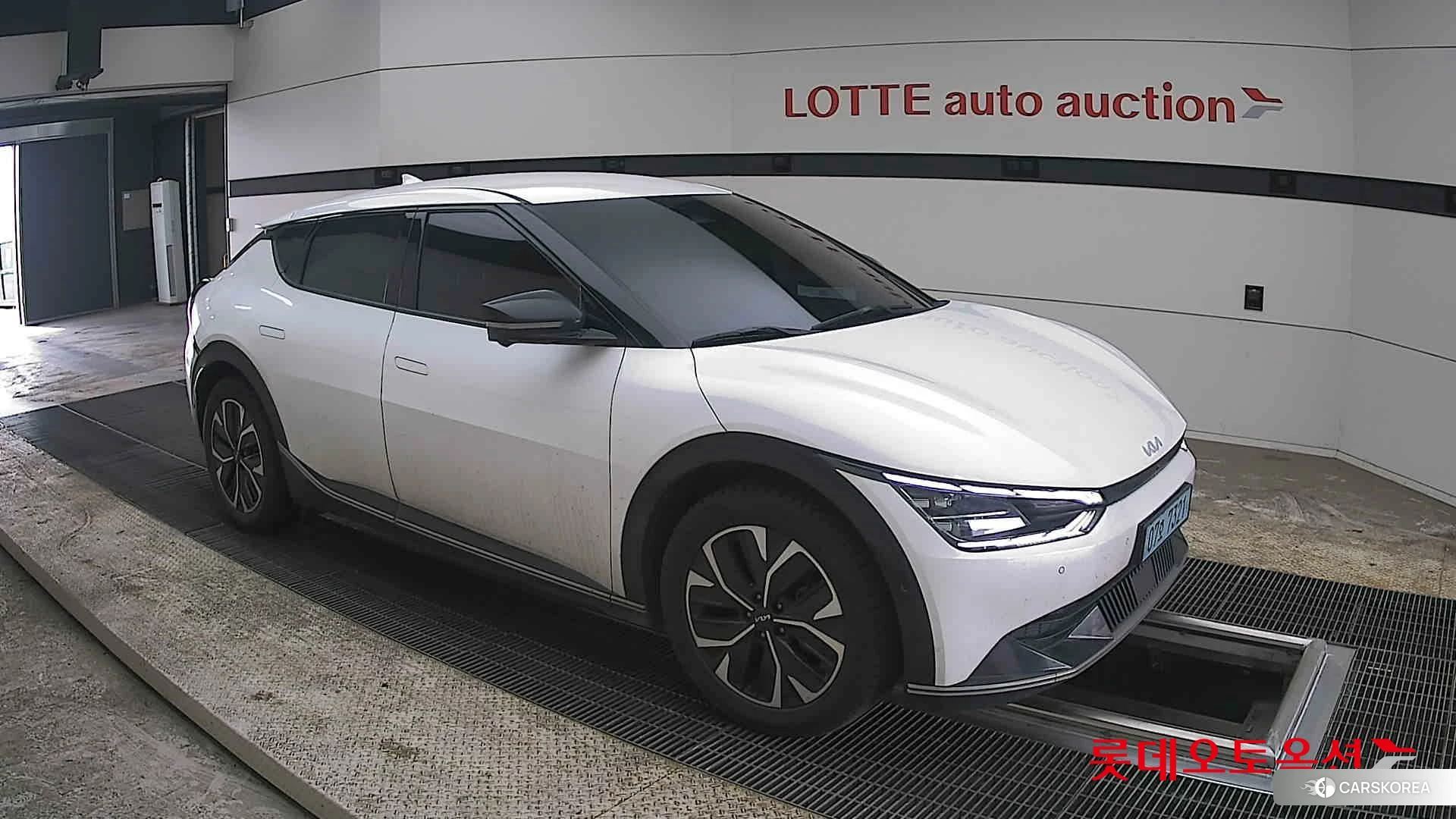 Kia EV6 id 3888405 из Кореи 7