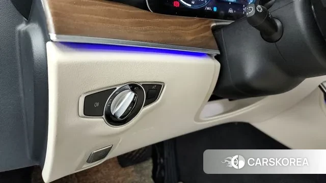 Mercedes-Benz E-Class W213 id 3525218 из Кореи 7