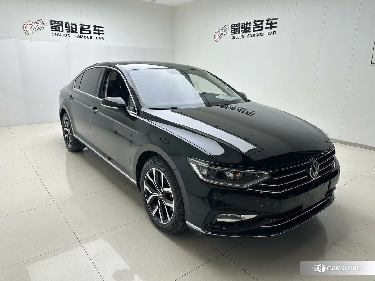 Volkswagen Magotan id 4452271 из Китая 7
