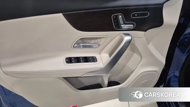 Mercedes-Benz A-Class W177 id 3560303 из Кореи 7