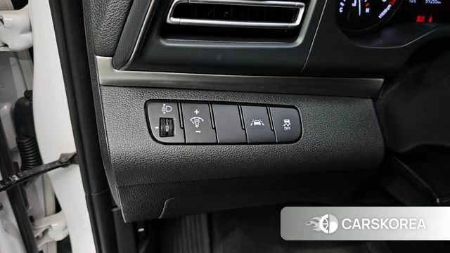 Hyundai The New Avante AD id 3899593 из Кореи 7