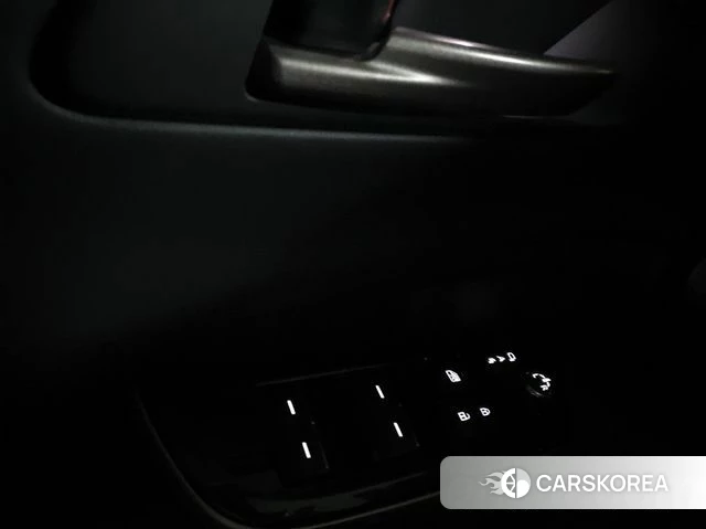 Toyota Crown Crossover id 4177894 из Кореи 7