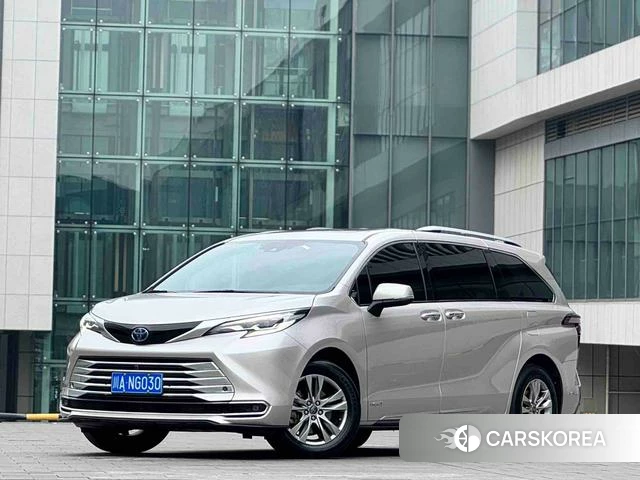 Toyota Saina id 4261003 из Китая 7