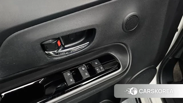 Toyota Prius C id 3379278 из Кореи 7