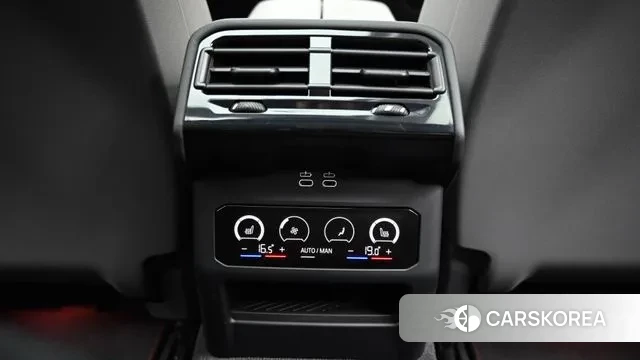 BMW 5 Series (G60) id 3036456 из Кореи 7