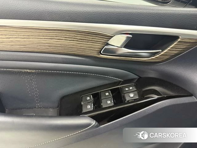 GAC Trumpchi Trumpchi M8 id 4221063 из Китая 7