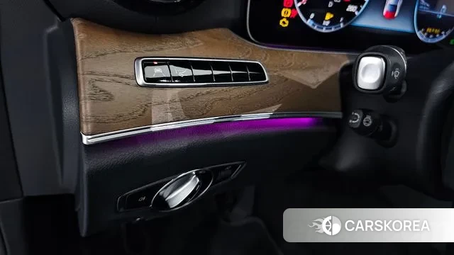 Mercedes-Benz E-Class W213 id 3449404 из Кореи 7