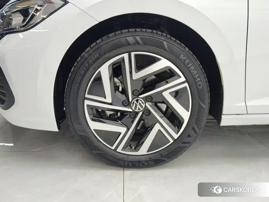 Volkswagen Sagitar id 4554021 из Китая 7
