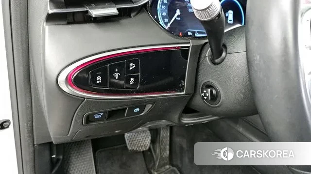 Genesis GV70 id 3702744 из Кореи 7