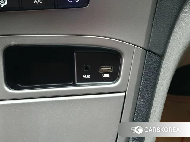 Hyundai The New Grand Starex id 3829439 из Кореи 7