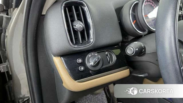 Mini Cooper D Countryman id 3894283 из Кореи 7