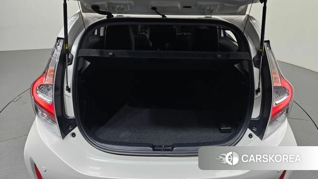 Toyota Prius C id 4712876 из Кореи 7