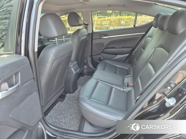 Hyundai The New Avante AD id 3829136 из Кореи 7