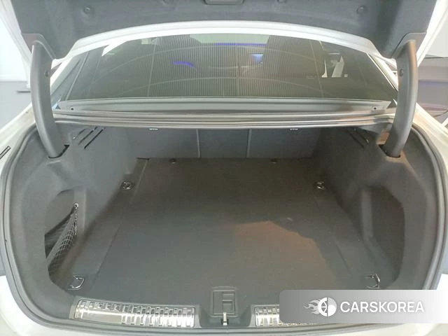 Audi A5L id 4261413 из Китая 7
