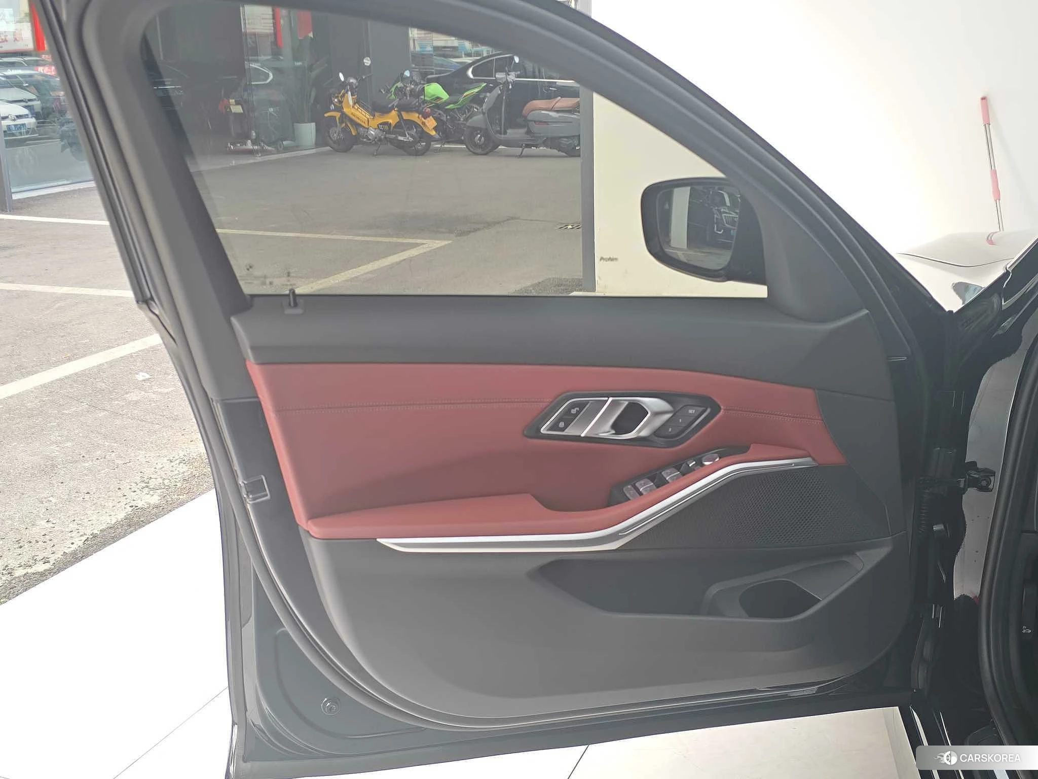 BMW 3 series id 4426794 из Китая 7