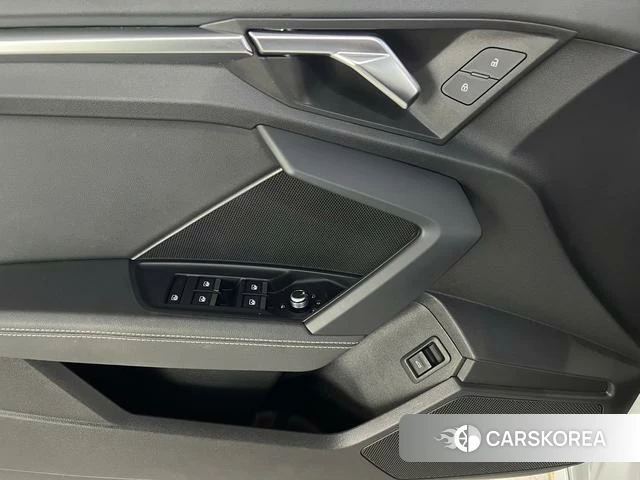 Audi A3 id 4265909 из Китая 7
