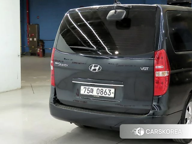 Hyundai The New Grand Starex id 4245978 из Кореи 7