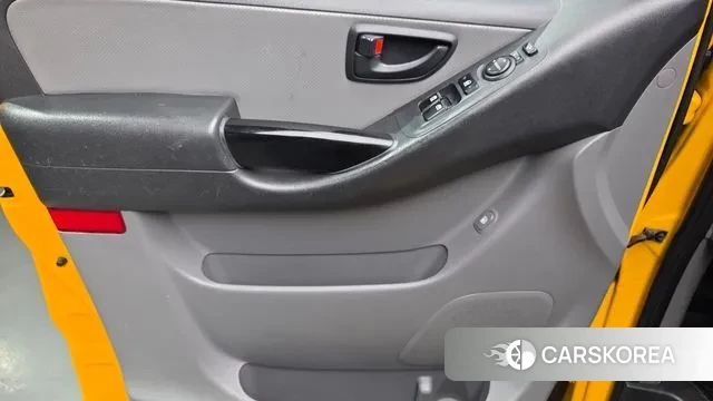 Hyundai The New Grand Starex id 3547477 из Кореи 7