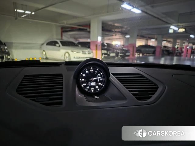 Porsche 911(992) id 4617799 из Кореи 7