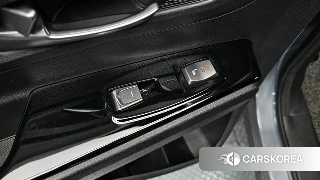 Ssangyong Beautiful Korando id 3905159 из Кореи 7