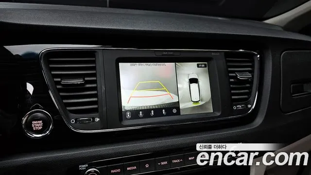 Kia The New Carnival id 2813607 из Кореи 7