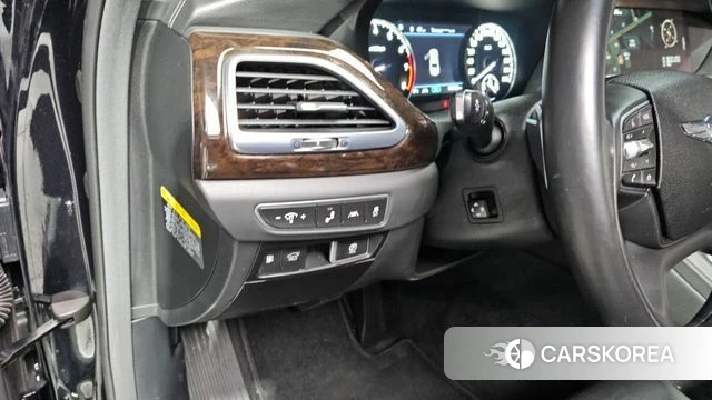 Genesis G90 id 3899293 из Кореи 7