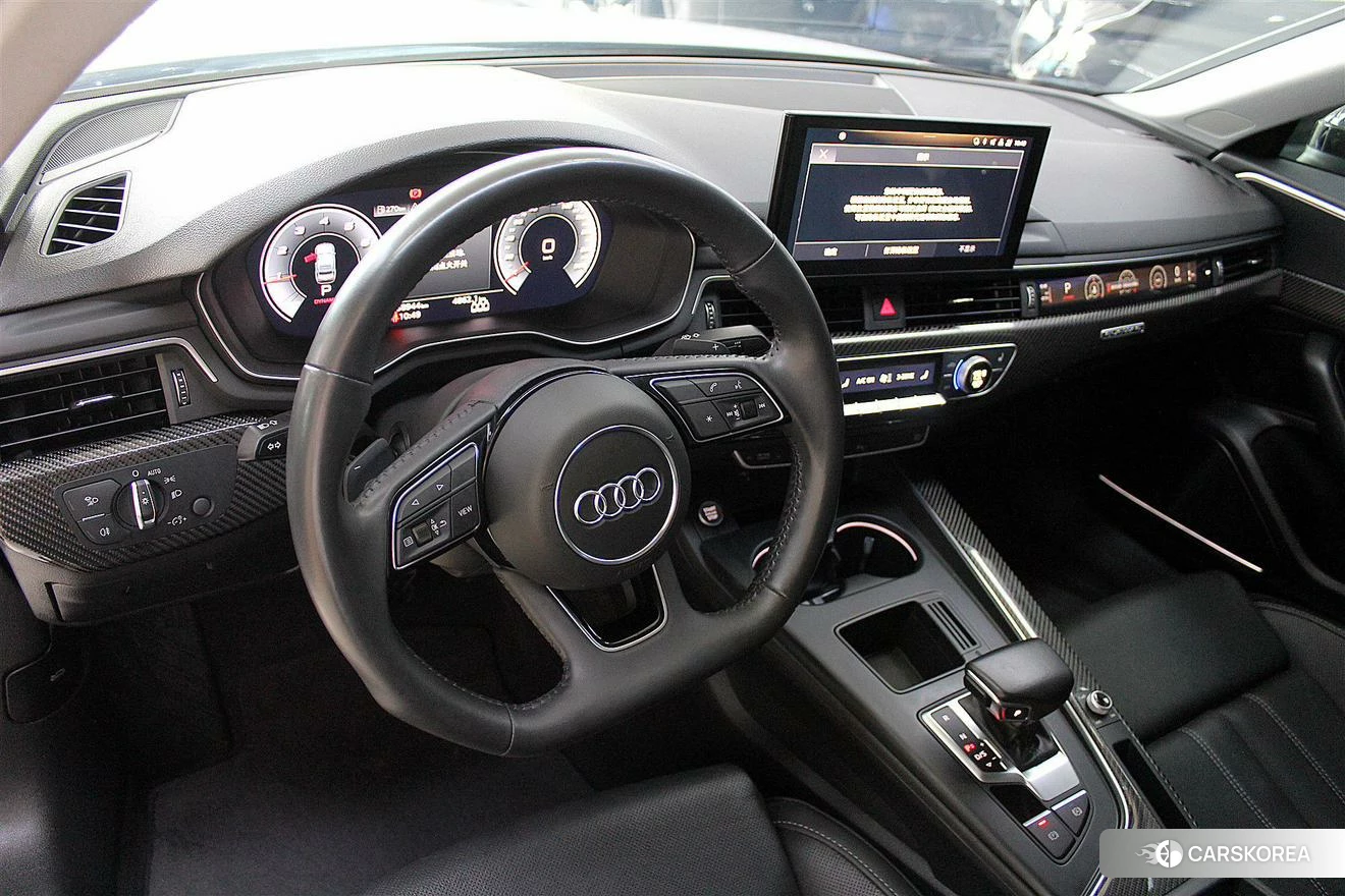 Audi A4L id 4505001 из Китая 7