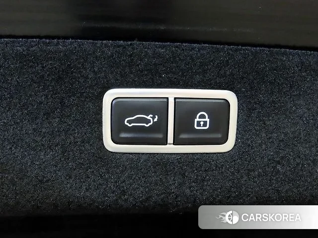 Genesis G90 (RS4) id 3432351 из Кореи 7