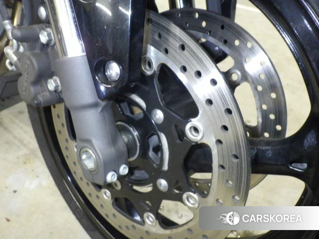 Проданный Suzuki GSR750 ABS id 4006180 из Японии, фото 7