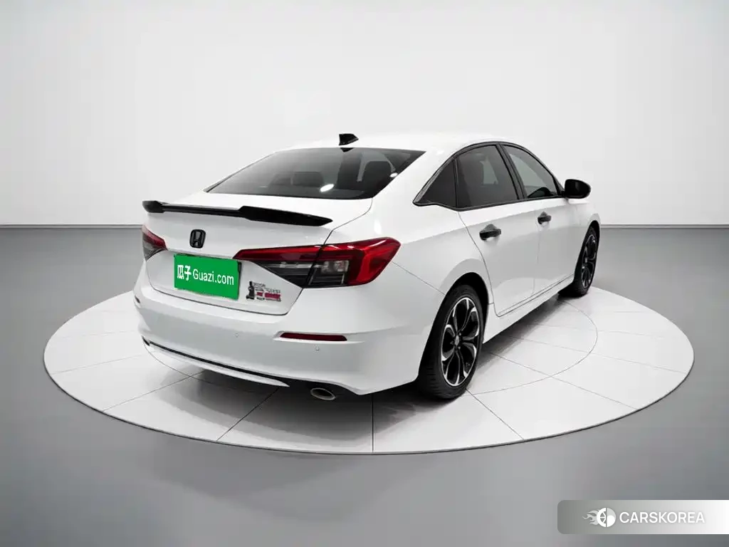 Honda Civic id 4622485 из Китая 7