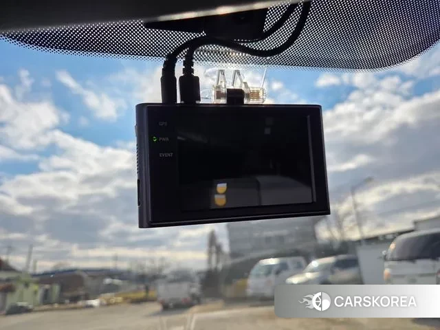 Hyundai Avante AD id 3568685 из Кореи 7