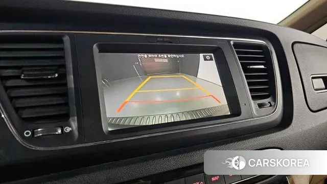 Kia All New Carnival id 3536402 из Кореи 7