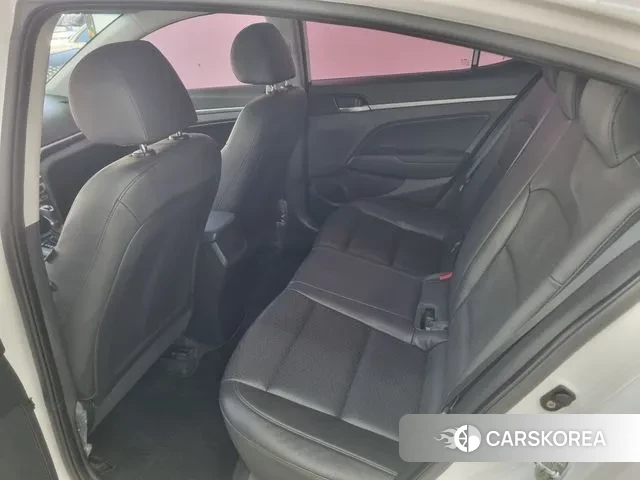 Hyundai The New Avante AD id 3434450 из Кореи 7