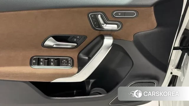 Mercedes-Benz A-Class W177 id 3359378 из Кореи 7