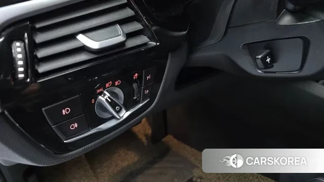 BMW 5 Series (G30) id 3024308 из Кореи 7