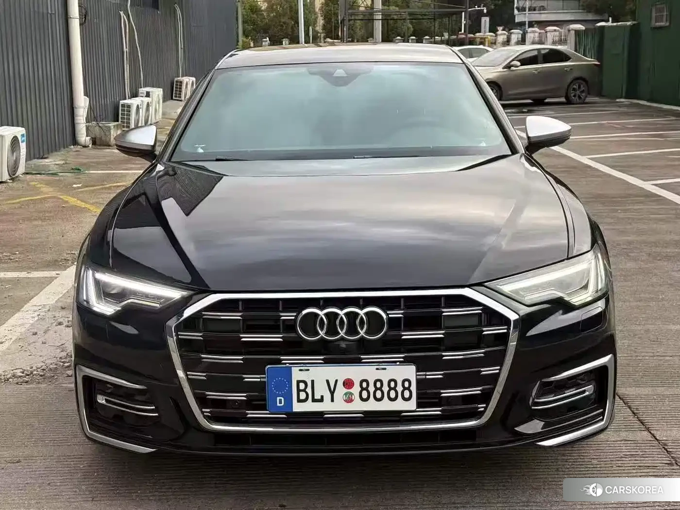 Audi A6L id 4559869 из Китая 7