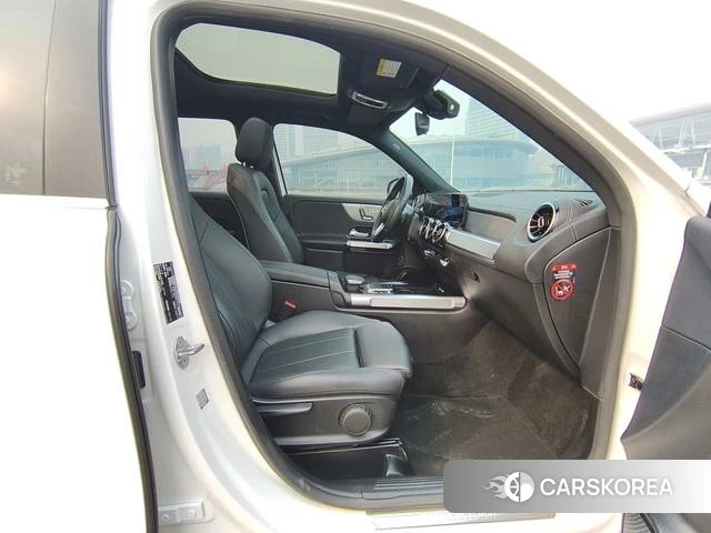 Mercedes-Benz GLB id 4207740 из Китая 7