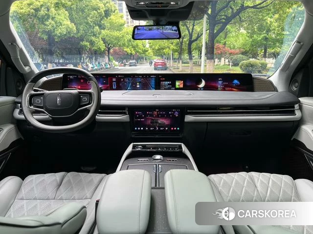 Lincoln Navigator id 4241752 из Китая 7