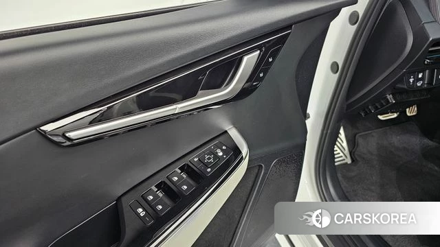 Kia EV6 id 3891587 из Кореи 7