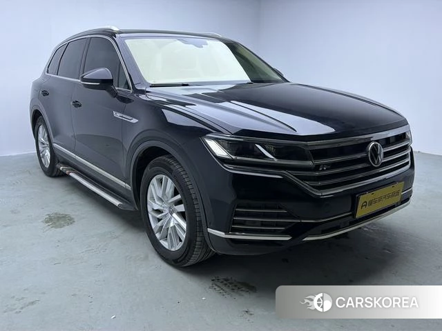 Volkswagen Touareg id 4393525 из Китая 7