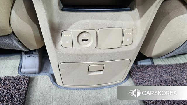 Kia The New Carnival id 4294952 из Кореи 7