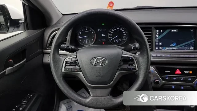 Hyundai Avante AD id 3090983 из Кореи 7