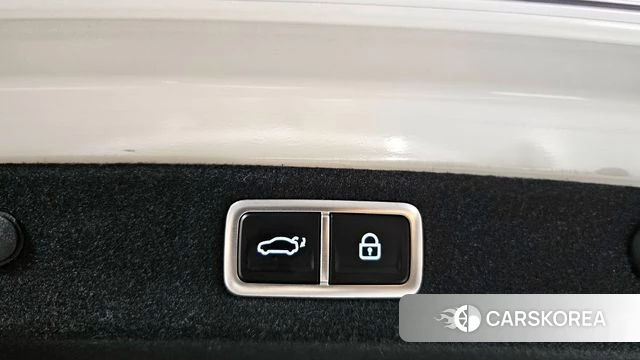Hyundai Grandeur (GN7) id 4422406 из Кореи 7
