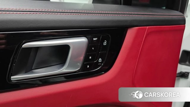 Porsche Cayenne (PO536) id 3884773 из Кореи 7