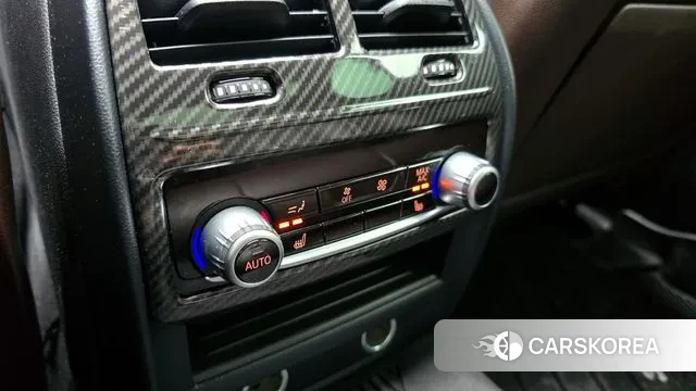 BMW 5 Series (G30) id 3397028 из Кореи 7