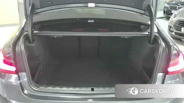 BMW 3 Series (G20) id 3771819 из Кореи 7