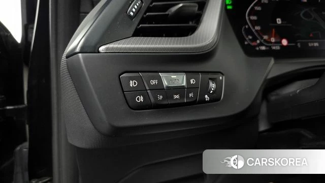 BMW 1 Series (F40) id 3953709 из Кореи 7